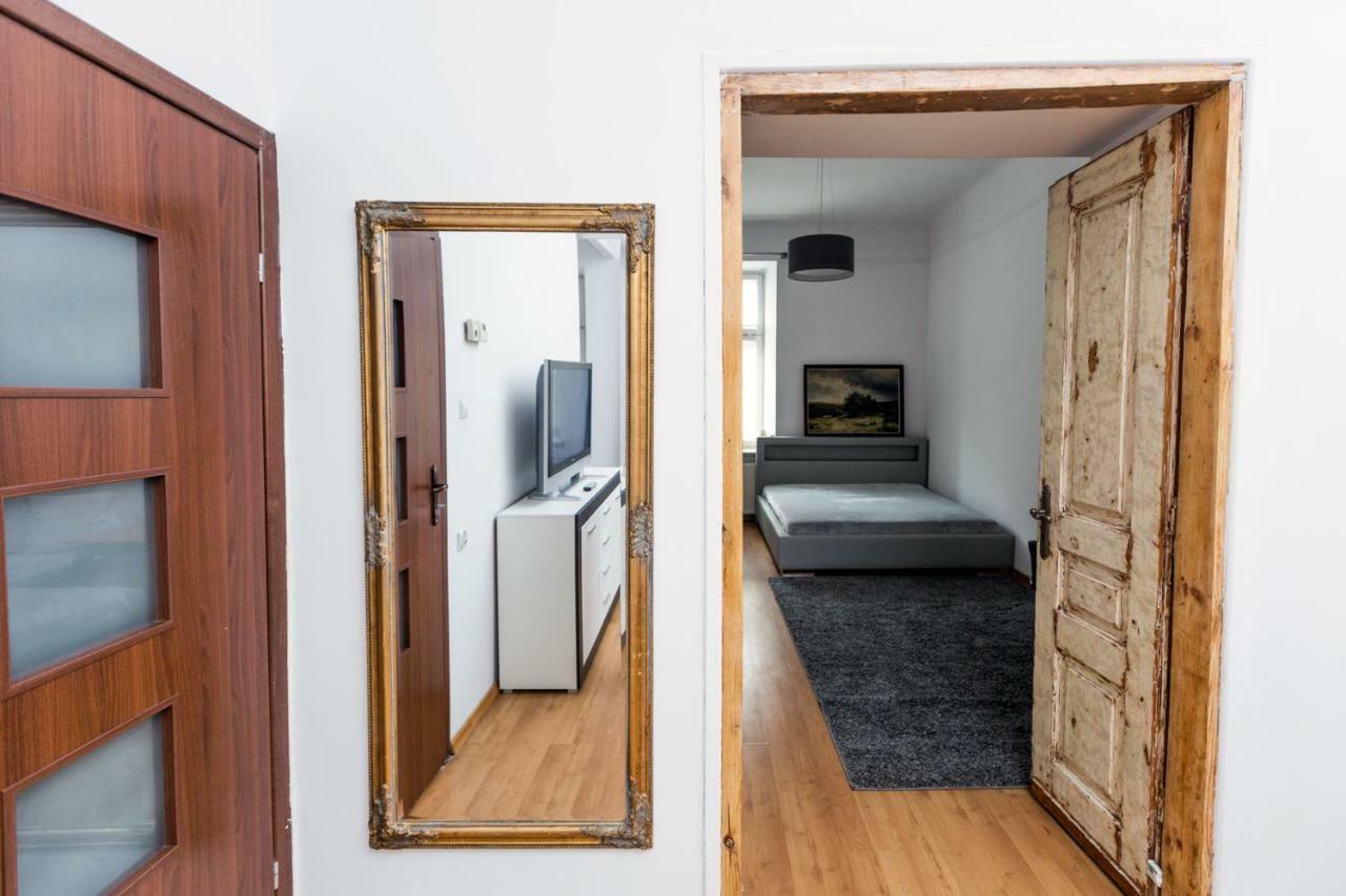 Apartment - Old Town - Cyrulicza Lublin Exterior foto
